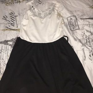 Sleeveless White and Black Dress